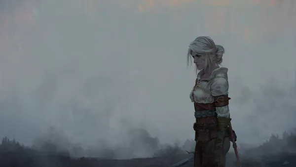Cirilla Fiona Elen Riannon in a foggy landscape
