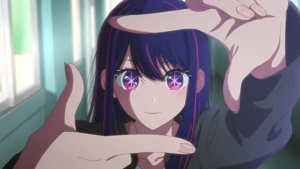 Girl with purple hair making a frame with her hands
